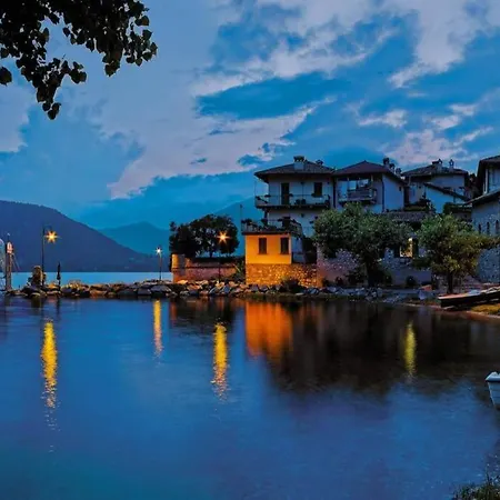 Casa Beatrice By The Lake Apartmán *